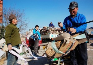 廣東老板開超市，利用“廢品回收”，年賺80萬，玩的就是套路